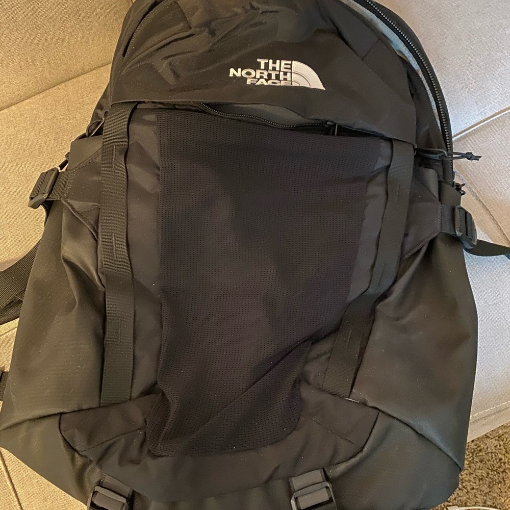 Northface Computer Backpack- Like New! - image 4